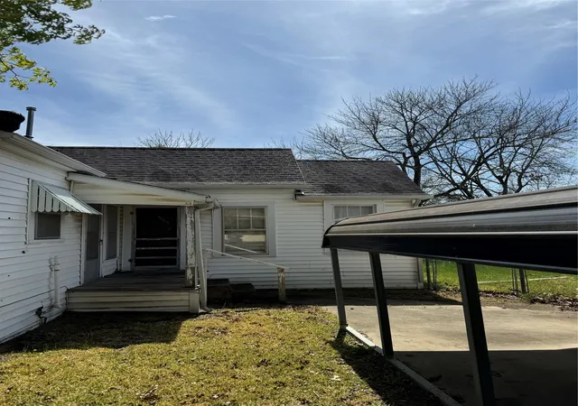 Homes for sale in Clarksville, TX | 206 N Short St, Clarksville, TX 75426 | MLS# 21213363