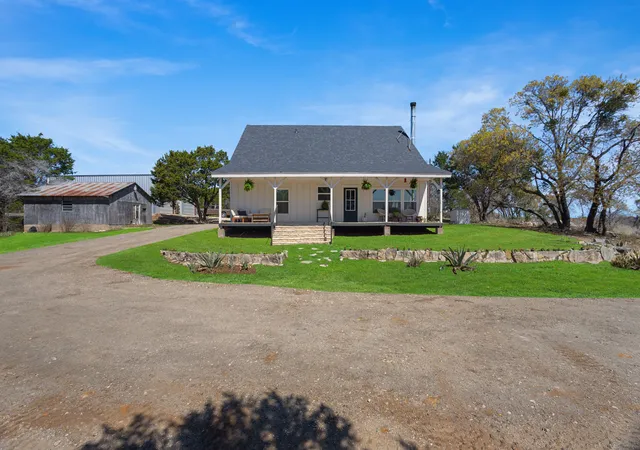 Homes for sale in Tolar, TX | 4700 Rock Church Hwy, Tolar, TX 76476 | MLS# 21212978