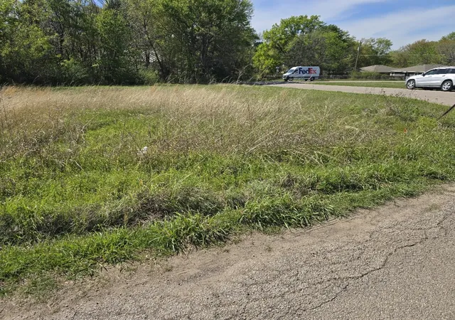Photo 1 of Land for sale at Lot 39 Loon Bay Dr, Gun Barrel City, TX 75156 | MLS# 21213406 | Listing updated on 2026-08-18