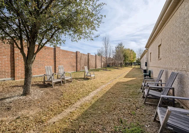 Homes for sale in Allen, TX | 651 N Watters Road, Allen, TX 75013 | Houzeo