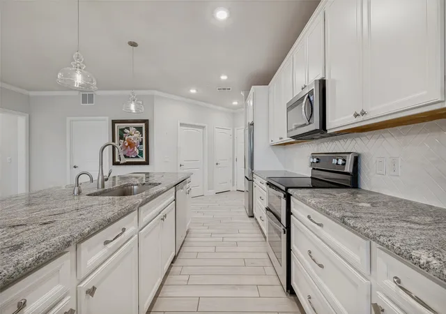 Photo 3 of Condo for sale at 651 N Watters Rd #1101, Allen, TX 75013 | MLS# 21213268 | Listing updated on 2026-07-25