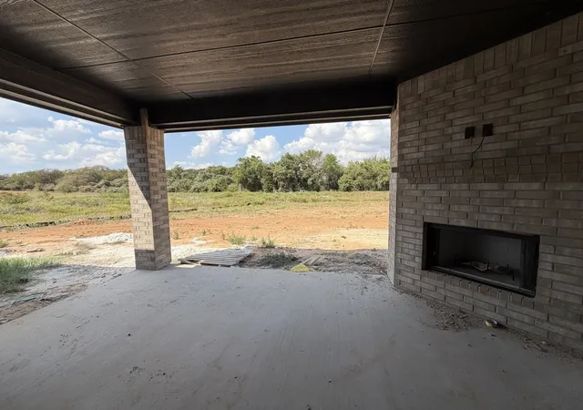 Photo 3 of Single family home for sale at 112 Loveta Ln, Boyd, TX 76023 | MLS# 21213655 | Listing updated on 2026-09-28