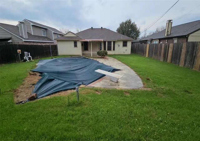 2nd image of 1221 Nicole Wy, Burleson, TX 76028 | MLS# 21212599