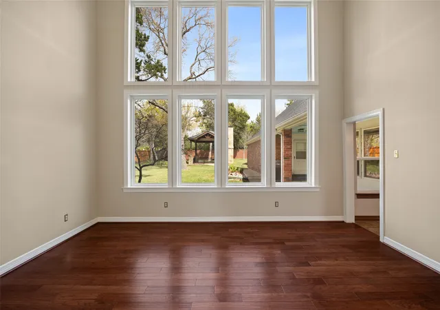 Photo 2 of Single family home for sale at 8 Equestrian Trl, Duncanville, TX 75116 | MLS# 21210553 | Listing updated on 2026-07-06