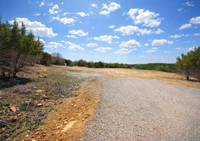 3rd image of 55 Crest Ridge Ct, Mineral Wells, TX 76067 | MLS# 21213817