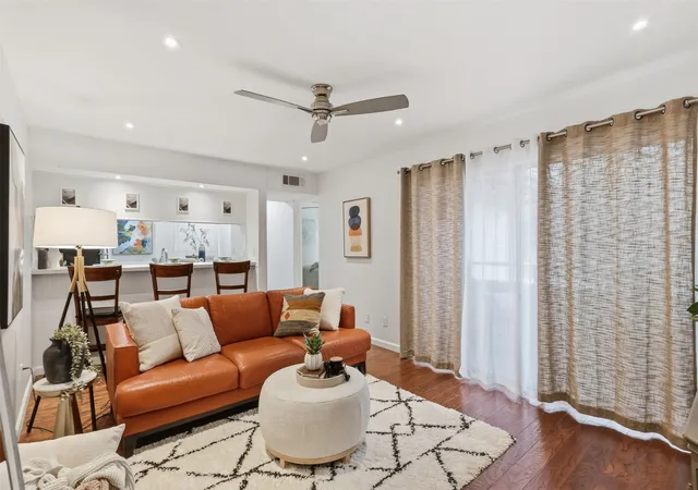 Photo 2 of Condo for sale at 4347 Dickason Ave #214, Dallas, TX 75219 | MLS# 21192846 | Listing updated on 2026-08-24
