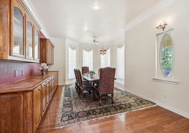 Photo 4 of Single family home for sale at 410 Beverly Dr, Keller, TX 76248 | MLS# 21210290 | Listing updated on 2026-09-17