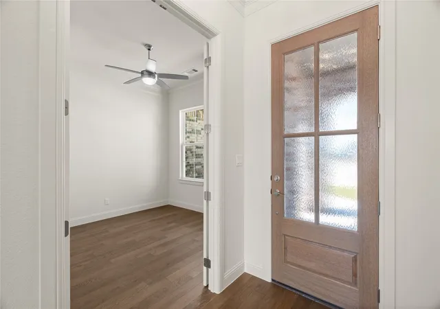 Photo 3 of Single family home for sale at 108 Emma Ct, Decatur, TX 76234 | MLS# 21200707 | Listing updated on 2026-08-24