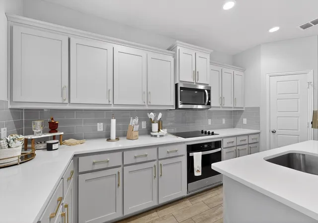 Photo 2 of Townhouse for sale at 6040 Bursey Rd, Watauga, TX 76148 | MLS# 21213897 | Listing updated on 2026-09-01