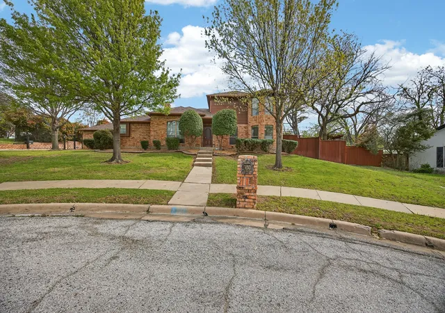38th image of 100 Castle Ct, Irving, TX 75038 | MLS# 21210050