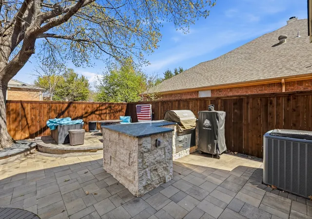 Homes for sale in Colleyville, TX | 1913 Maplewood Trl, Colleyville, TX 76034 | MLS# 21213889