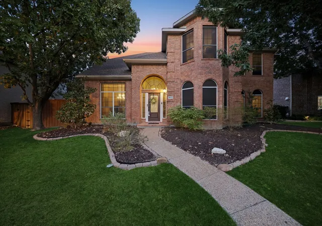 Photo 2 of Single family home for sale at 9612 Saint Annes Dr, Plano, TX 75025 | MLS# 21198447 | Listing updated on 2026-10-03