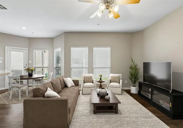 Townhouse for sale at 5500 Conch Train Rd, McKinney, TX 75070 | MLS# 21206544