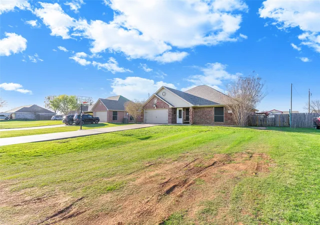 Photo 1 of Single family home for sale at 803 Green St, Rio Vista, TX 76093 | MLS# 21213885 | Listing updated on 2026-08-21