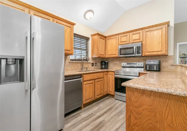 Photo 3 of Single family home for sale at 803 Green St, Rio Vista, TX 76093 | MLS# 21213885 | Listing updated on 2026-08-21