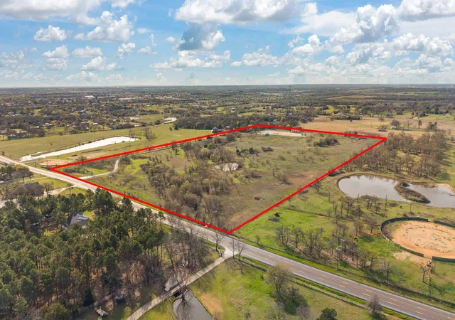 Photo 4 of Land for sale at 1125 W Fm 917, Joshua, TX 76058 | MLS# 21213236 | Listing updated on 2026-08-21