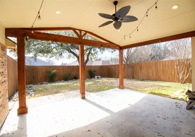 Photo 2 of Single family home for sale at 2410 Radcliffe Dr, Rowlett, TX 75088 | MLS# 21195693 | Listing updated on 2026-08-25