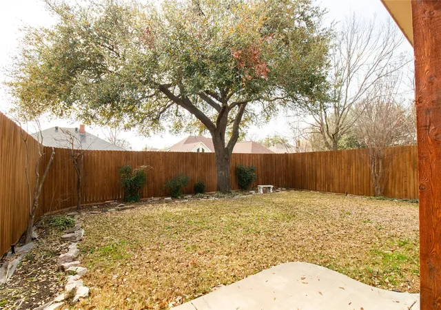 Photo 3 of Single family home for sale at 2410 Radcliffe Dr, Rowlett, TX 75088 | MLS# 21195693 | Listing updated on 2026-08-25