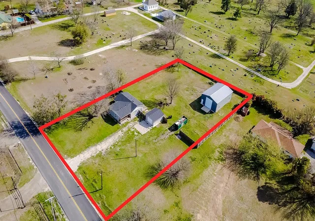 Photo 1 of Single family home for sale at 2225 S Bridgefarmer Rd, Mc Kinney, TX 75069 | MLS# 21169438 | Listing updated on 2026-09-15
