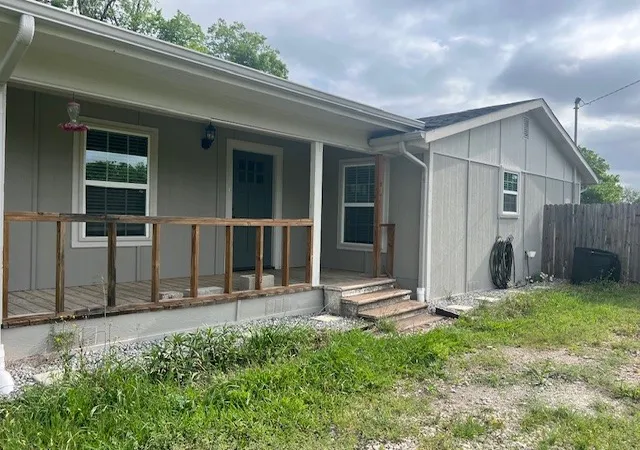 Photo 2 of Single family home for sale at 2225 S Bridgefarmer Rd, Mc Kinney, TX 75069 | MLS# 21169438 | Listing updated on 2026-09-15