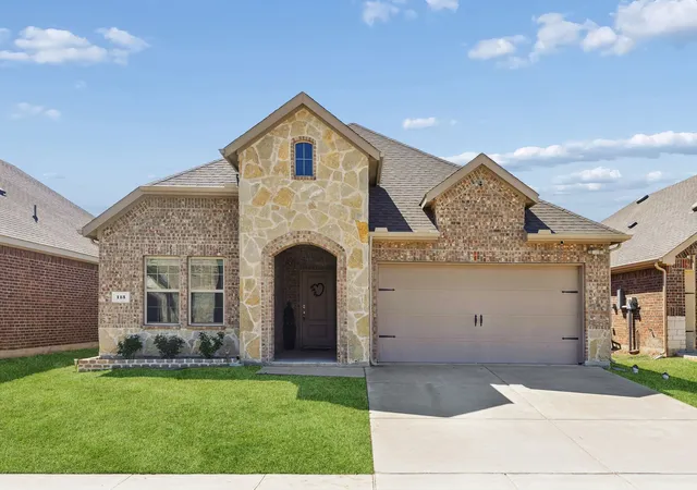 Homes for sale in Royse City, TX | 113 Cottage Ln, Royse City, TX 75189 | MLS# 21210310