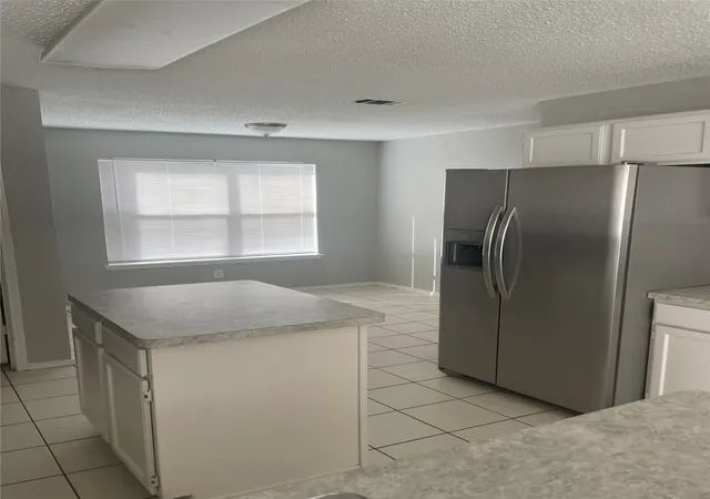 Photo 4 of Sale Pending at 2660 Windswept Ln, Mesquite, TX 75181 | MLS# 21207657 | Listing updated on 2026-07-24
