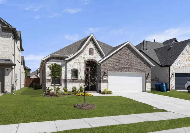 Photo 2 of Single family home for sale at 3800 Lochwood Dr, Rowlett, TX 75088 | MLS# 21214366 | Listing updated on 2026-07-13