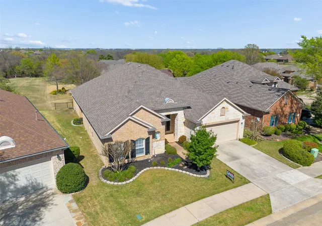 Homes for sale in Fairview, TX | 379 Southern Hills Dr, Fairview, TX 75069 | MLS# 21213320