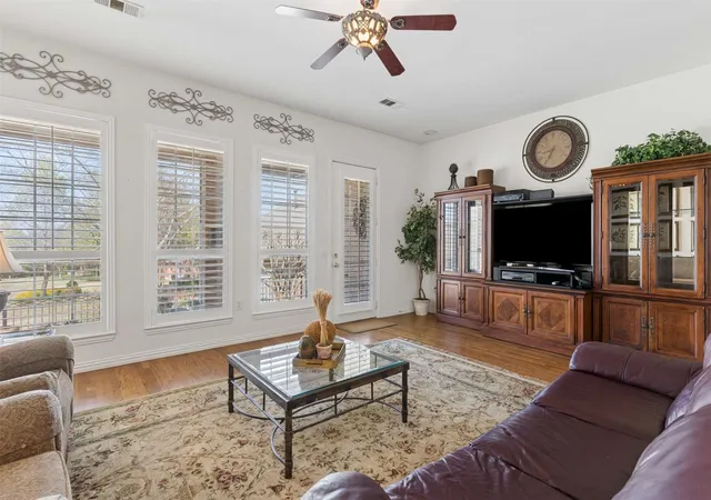 Homes for sale in Fairview, TX | 379 Southern Hills Dr, Fairview, TX 75069 | MLS# 21213320