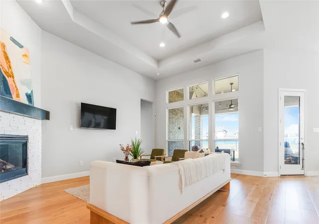 Photo 3 of Single family home for sale at 2316 Topaz Dr, Rockwall, TX 75087 | MLS# 21212872 | Listing updated on 2026-07-15