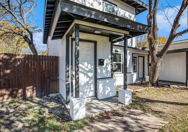 Photo 3 of Multi family home for sale at 408 Dawson Cir, Grand Prairie, TX 75051 | MLS# 21214677 | Listing updated on 2026-08-28