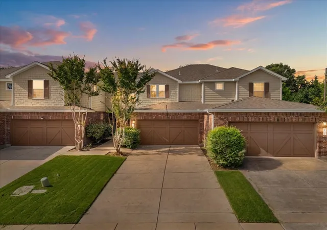 Homes for sale in Plano, TX | 2200 Oklahoma Ave, Plano, TX 75074 | MLS# 21213807