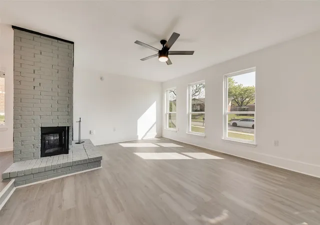 Photo 3 of Sale Pending at 3217 Mahan Cir, Mesquite, TX 75149 | MLS# 21214794 | Listing updated on 2026-08-19