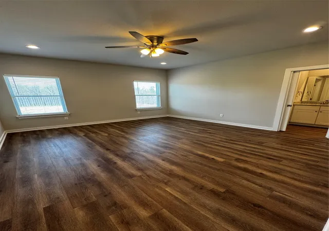 Photo 3 of Single family home for sale at 3828 Skylane Ave, Corsicana, TX 75110 | MLS# 21210213 | Listing updated on 2026-08-29