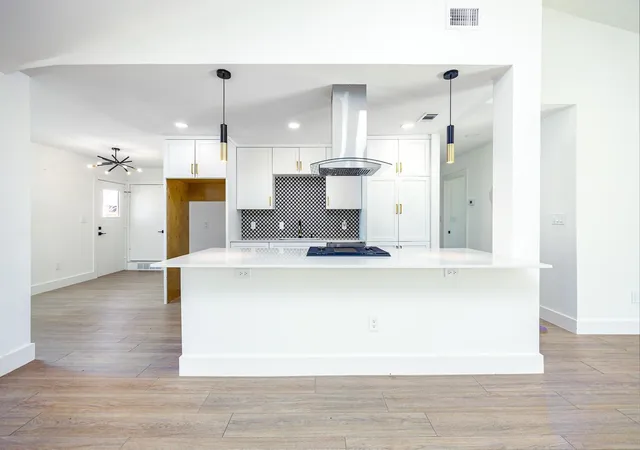 Photo 4 of Single family home for sale at 3061 Dothan Ln, Dallas, TX 75229 | MLS# 21208652 | Listing updated on 2026-09-01