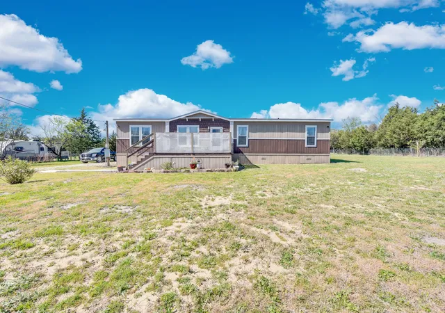 Photo 2 of Manufactured home for sale at 12032 County Road 0190 E, Rice, TX 75155 | MLS# 21214910 | Listing updated on 2026-08-31