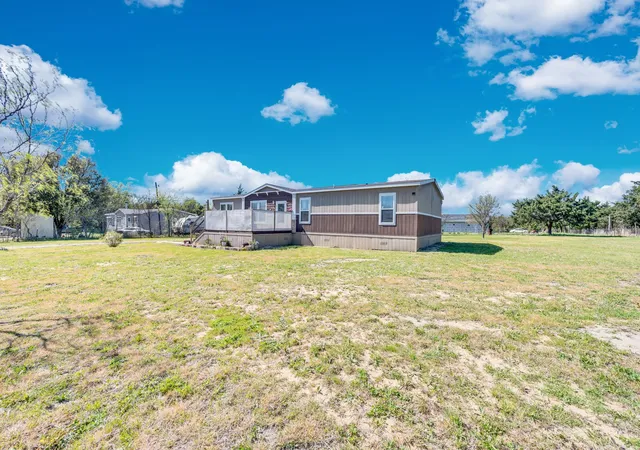 Photo 4 of Manufactured home for sale at 12032 County Road 0190 E, Rice, TX 75155 | MLS# 21214910 | Listing updated on 2026-08-31