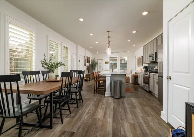 Photo 4 of Single family home for sale at 1208 Lady Mantle Wy, Little Elm, TX 76227 | MLS# 21211547 | Listing updated on 2026-08-05