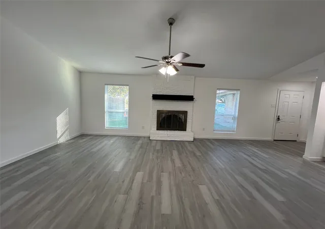 Photo 3 of Single family home for sale at 110 Gregory Dr, Rockwall, TX 75032 | MLS# 21214977 | Listing updated on 2026-09-18