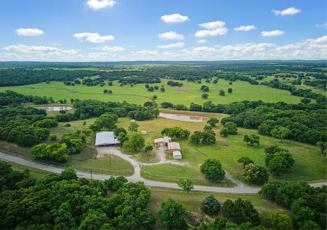 Homes for sale in Nocona, TX | 1857 Old Bonita Rd, Nocona, TX 76255 | MLS# 21211364