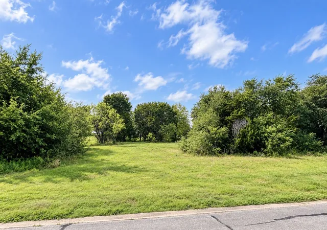Photo 1 of Land for sale at 7224 S Aberdeen Dr, Cleburne, TX 76033 | MLS# 21214968 | Listing updated on 2026-10-03