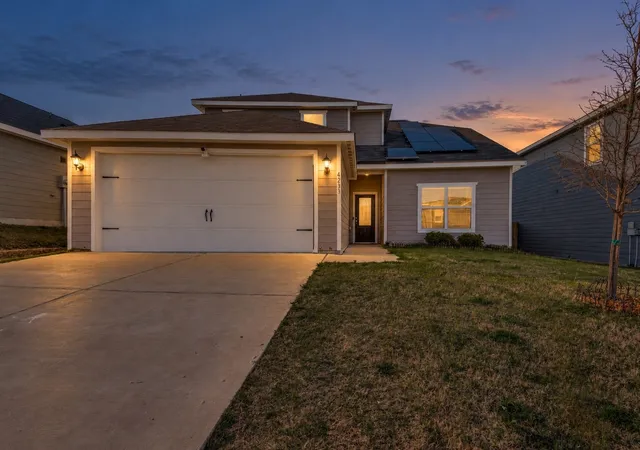 Single family home for sale at 4233 Texas Sage Dr, Dallas, TX 75241 | MLS# 21214668