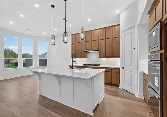 Photo 2 of Single family home for sale at 1951 Benedetto Wy, Rockwall, TX 75032 | MLS# 21215125 | Listing updated on 2026-10-07
