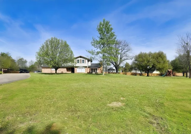 Homes for sale in Winnsboro, TX | 802 W Coke Rd, Winnsboro, TX 75494 | MLS# 21214453