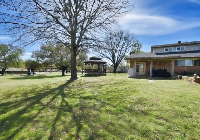 Homes for sale in Winnsboro, TX | 802 W Coke Rd, Winnsboro, TX 75494 | MLS# 21214453