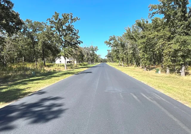 Homes for sale in Log Cabin, TX | 6924 Lakeshore Wy, Log Cabin, TX 75148 | MLS# 21215238