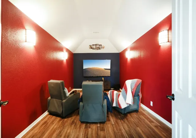 5th image of 8308 Spitfire Trl, Aubrey, TX 76227 | MLS# 21215217