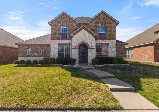 Photo 1 of Single family home for sale at 7013 Bickers Dr, Rowlett, TX 75089 | MLS# 21215310 | Listing updated on 2026-07-27