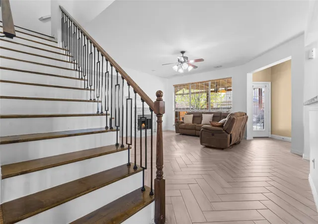 Photo 2 of Single family home for sale at 7013 Bickers Dr, Rowlett, TX 75089 | MLS# 21215310 | Listing updated on 2026-07-27