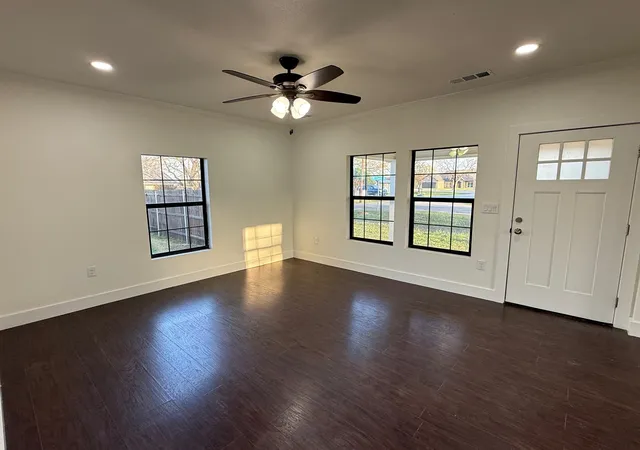 Homes for sale in Palmer, TX | 250 Cosey St, Palmer, TX 75152 | MLS# 21212517